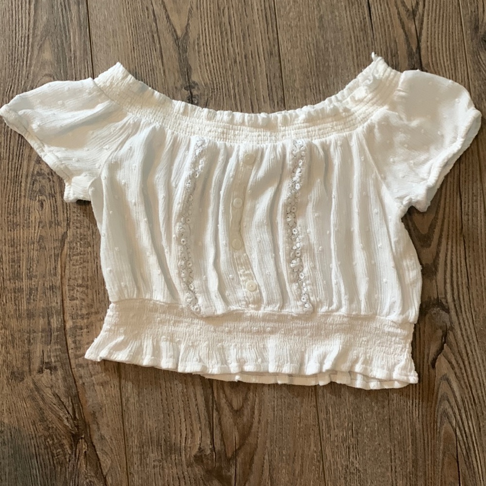 cropped white shirt